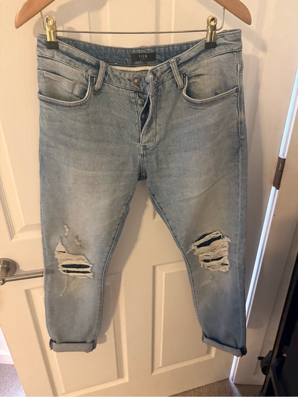 Neuw Light Blue Slim Straight Distressed Jeans
